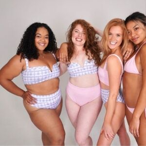 Ricki Rum Blue and White Patterned Bikini Bottom And Top